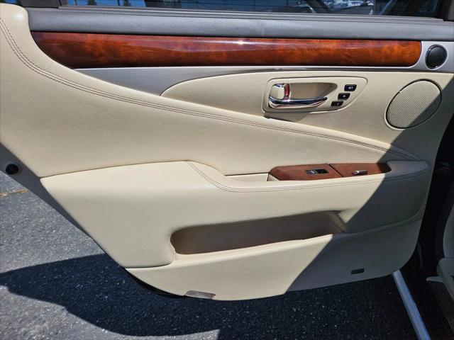 2013 Lexus LS 600h L L