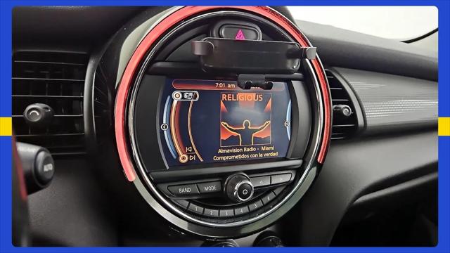 2017 MINI Hardtop Cooper