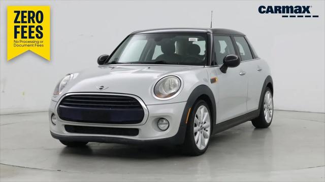 2017 MINI Hardtop Cooper