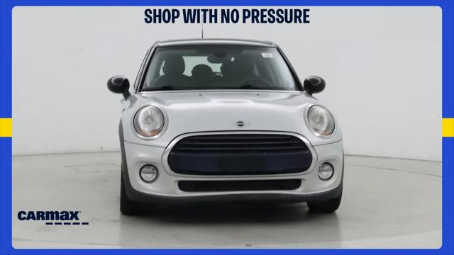 2017 MINI Hardtop Cooper