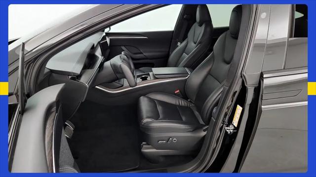 2023 Tesla Model X Standard Range