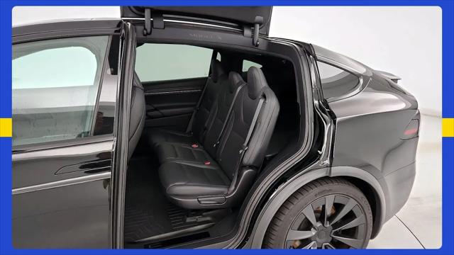 2023 Tesla Model X Standard Range