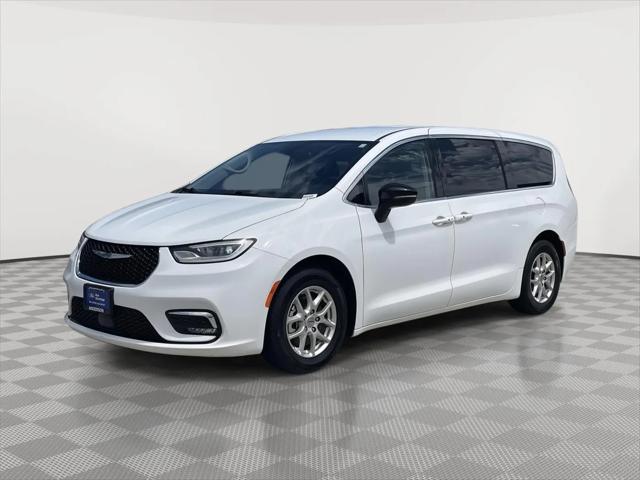 2024 Chrysler Pacifica Touring L for sale in Lincoln, NE