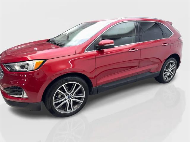 2020 Ford Edge Titanium