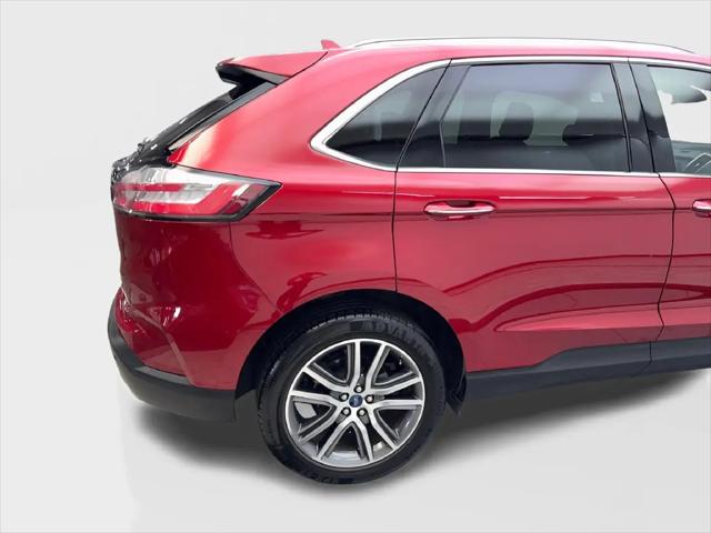 2020 Ford Edge Titanium