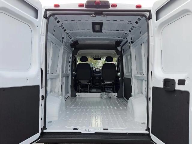 2026 Ram ProMaster 2500 Cargo Van Tradesman High Roof 136 WB w/Pass Seat