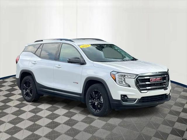 2024 GMC Terrain AWD AT4