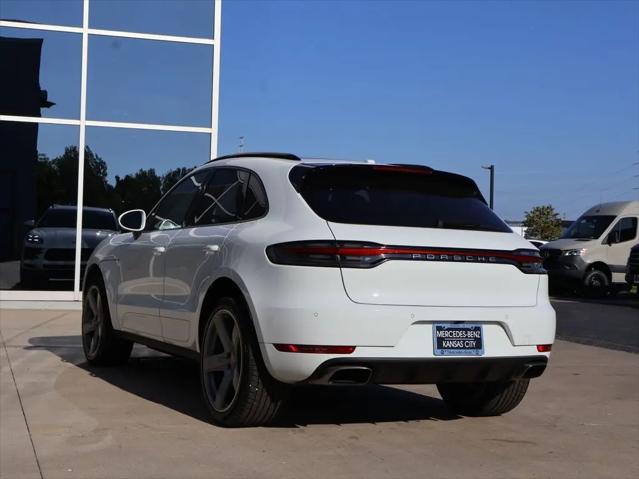 2020 Porsche Macan Macan