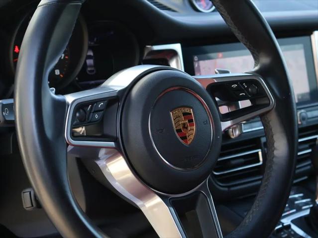 2020 Porsche Macan Macan