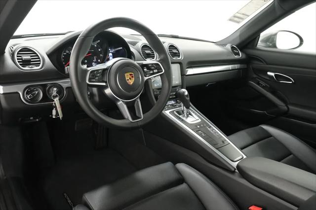 2021 Porsche 718 Cayman T