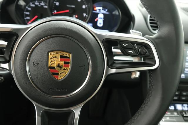 2021 Porsche 718 Cayman T