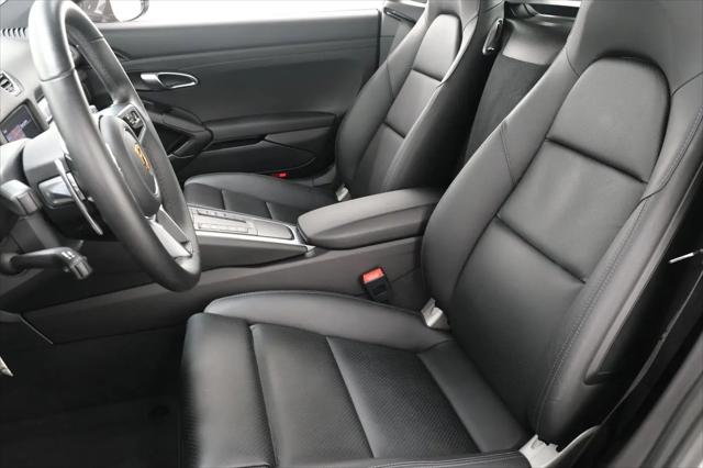 2021 Porsche 718 Cayman T