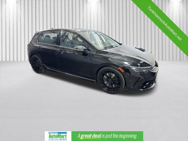 2025 Volkswagen Golf R 2.0T Black Edition 2025 Volkswagen Golf R 2.0T Black Edition