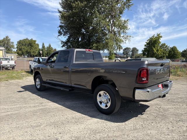 2026 RAM Ram 3500 RAM 3500 TRADESMAN CREW CAB 4X4 8 BOX