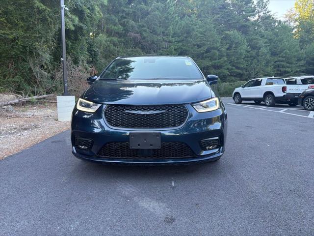 2022 Chrysler Pacifica Hybrid Limited 2022 Chrysler Pacifica Hybrid Limited