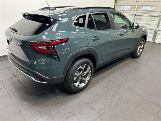 2025 Chevrolet Trax FWD LT