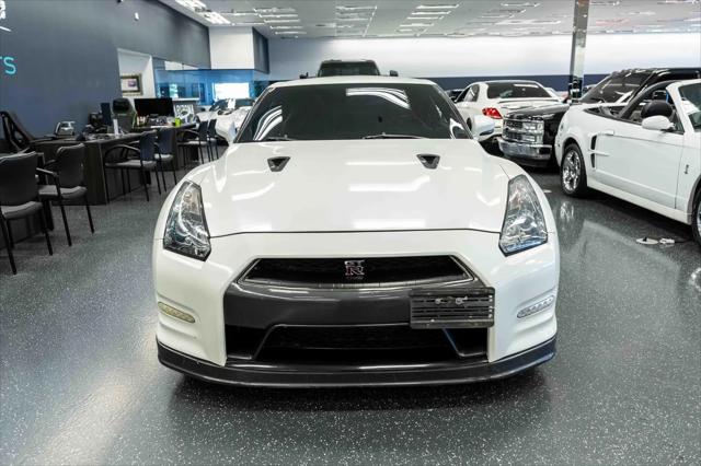 2014 Nissan GT-R Black Edition