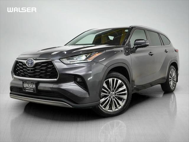2024 Toyota Highlander Hybrid Platinum for sale in Coon Rapids, MN