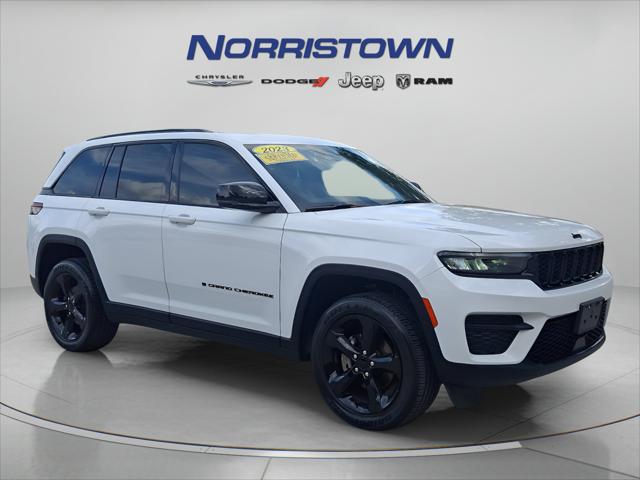 2023 Jeep Grand Cherokee Altitude 4x4 2023 Jeep Grand Cherokee Altitude 4x4