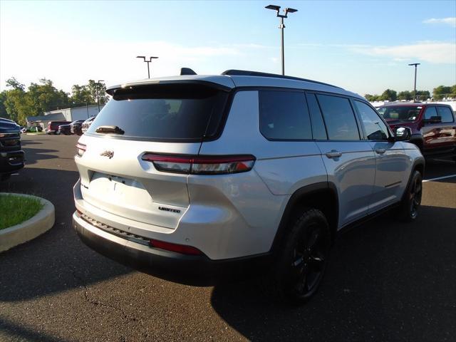 2022 Jeep Grand Cherokee L Limited 4x4 2022 Jeep Grand Cherokee L Limited 4x4