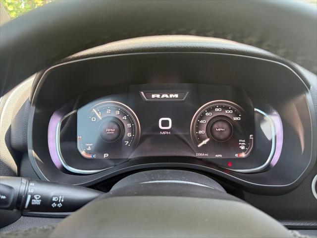 2025 Ram 1500 Big Horn Crew Cab 4x2 57 Box
