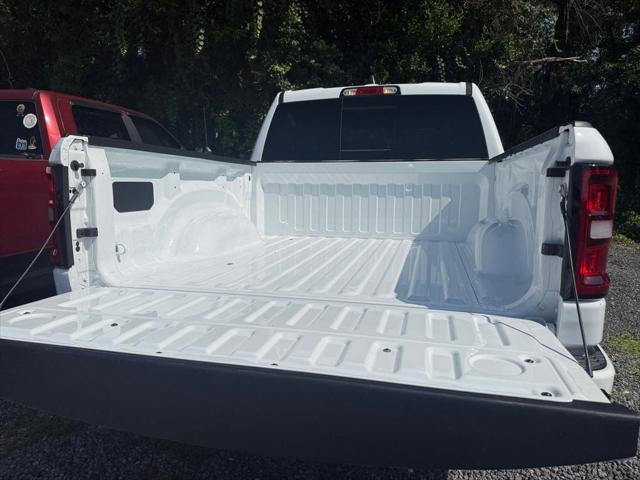 2025 Ram 1500 Big Horn Crew Cab 4x2 57 Box