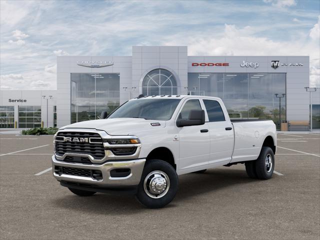 2026 RAM Ram 3500 RAM 3500 TRADESMAN CREW CAB 4X4 8 BOX