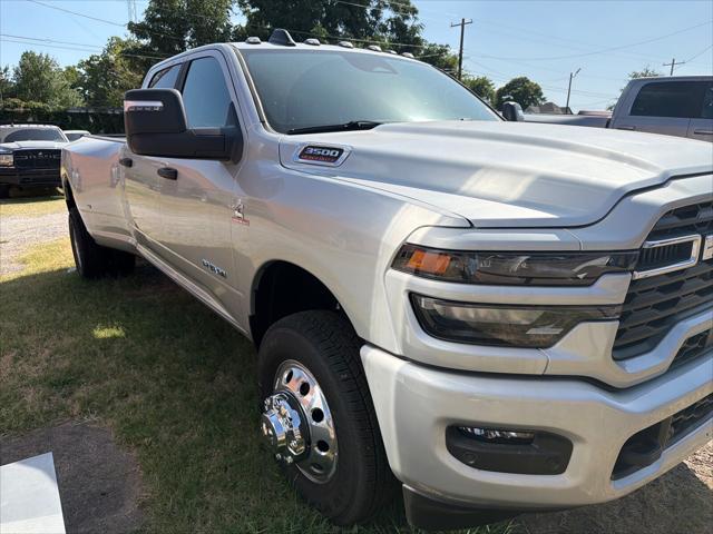 2026 RAM 3500 Big Horn Crew Cab 4x4 8 Box