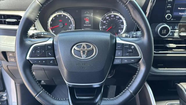 2021 Toyota Highlander LE
