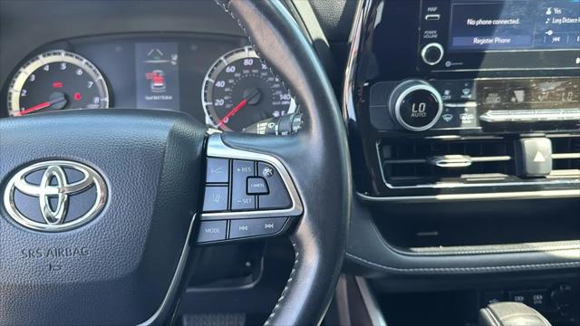 2021 Toyota Highlander LE