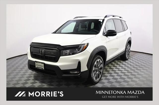 2025 Honda Passport AWD Black for sale in Minnetonka, MN