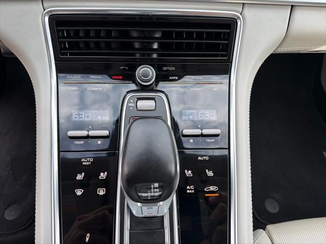 2019 Porsche Panamera GTS
