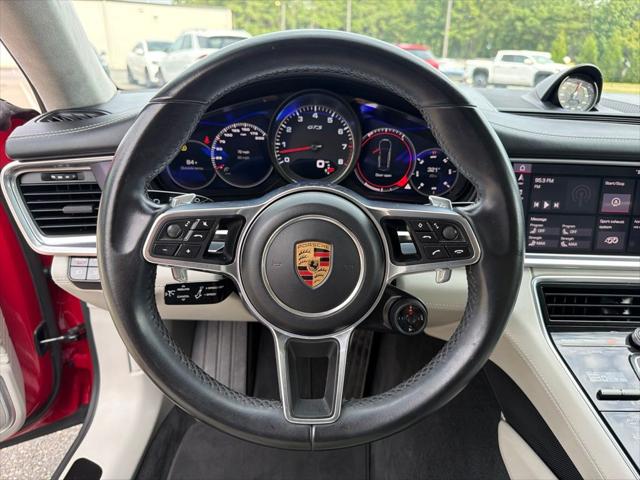 2019 Porsche Panamera GTS
