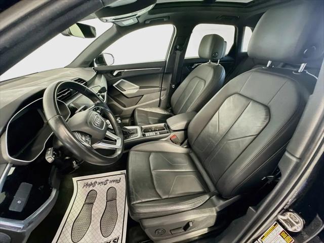 2021 Audi Q3 Premium