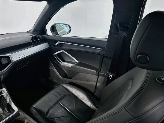2021 Audi Q3 Premium