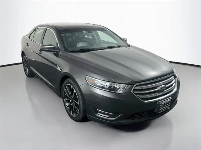 2019 Ford Taurus SEL for sale in Shiloh, IL