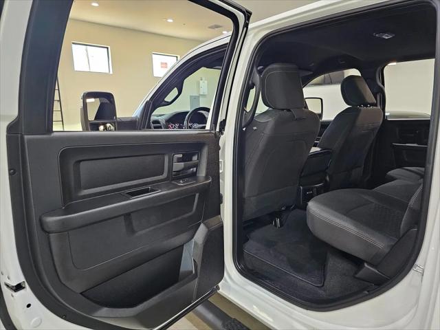 2025 Ram 3500 Tradesman Crew Cab 4x4 8 Box