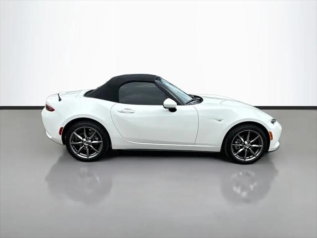 2022 Mazda MX-5 Grand Touring