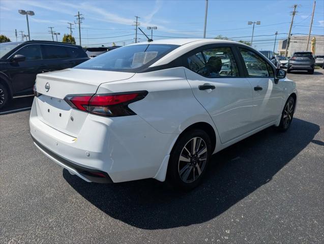 2025 Nissan Versa 1.6 S