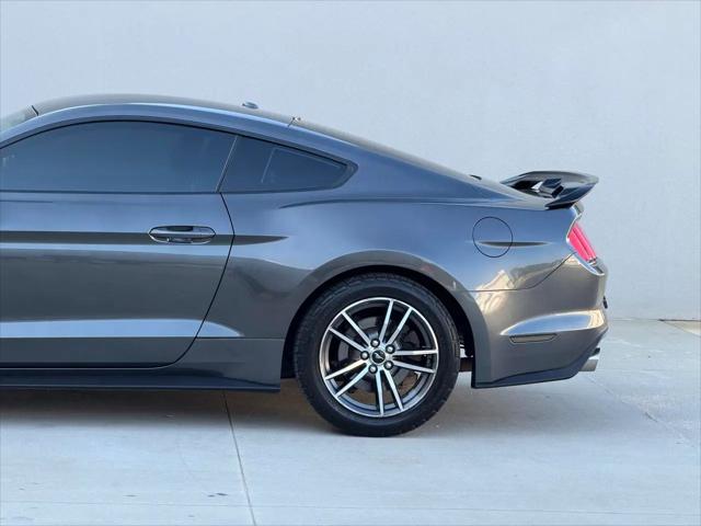 2017 Ford Mustang EcoBoost