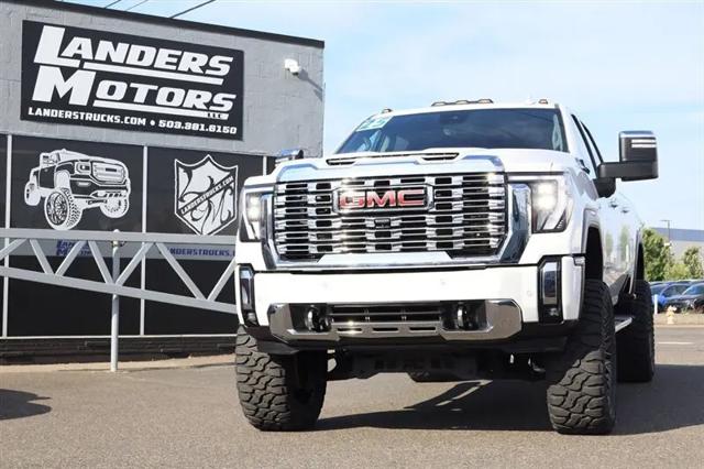 2025 GMC Sierra 2500HD Crew Cab, Standard Bed, Denali, 4WD for sale in Gresham, OR