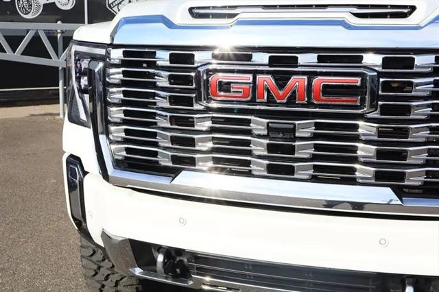 2025 GMC Sierra 2500HD Crew Cab, Standard Bed, Denali, 4WD