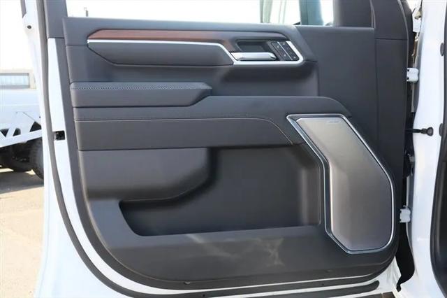 2025 GMC Sierra 2500HD Crew Cab, Standard Bed, Denali, 4WD