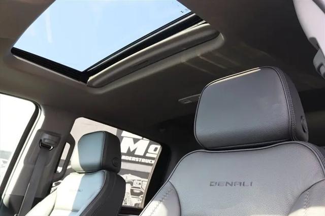 2025 GMC Sierra 2500HD Crew Cab, Standard Bed, Denali, 4WD