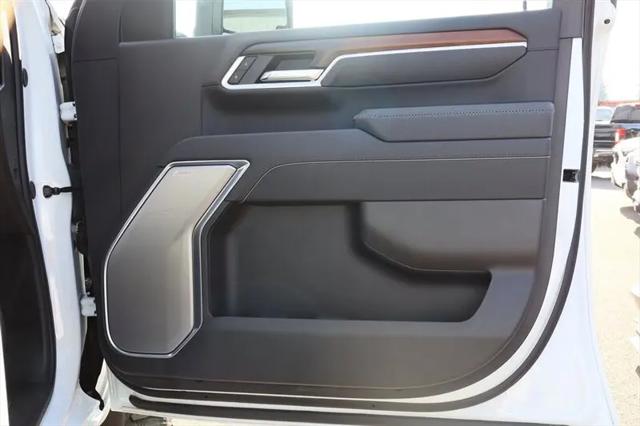 2025 GMC Sierra 2500HD Crew Cab, Standard Bed, Denali, 4WD