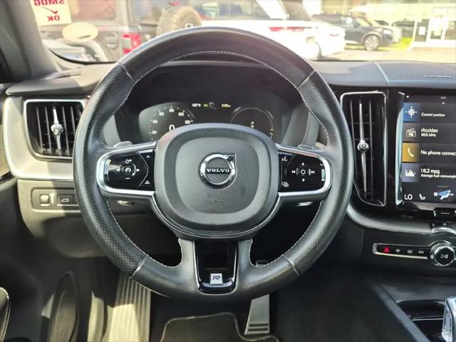 2019 Volvo XC60 T8 R-Design