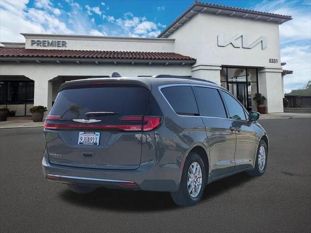 2022 Chrysler Pacifica Touring L