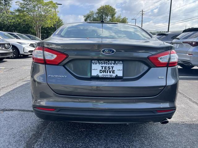 2016 Ford Fusion SE
