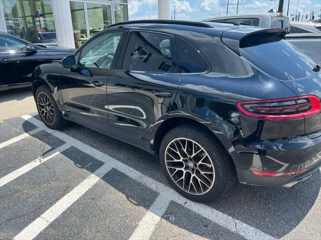 2017 Porsche Macan S