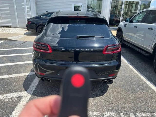 2017 Porsche Macan S